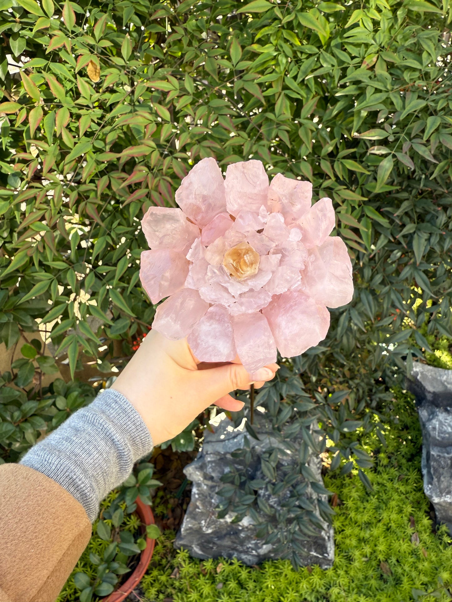 Handcrafted Natural Pink Quartz Rough Stone Flower